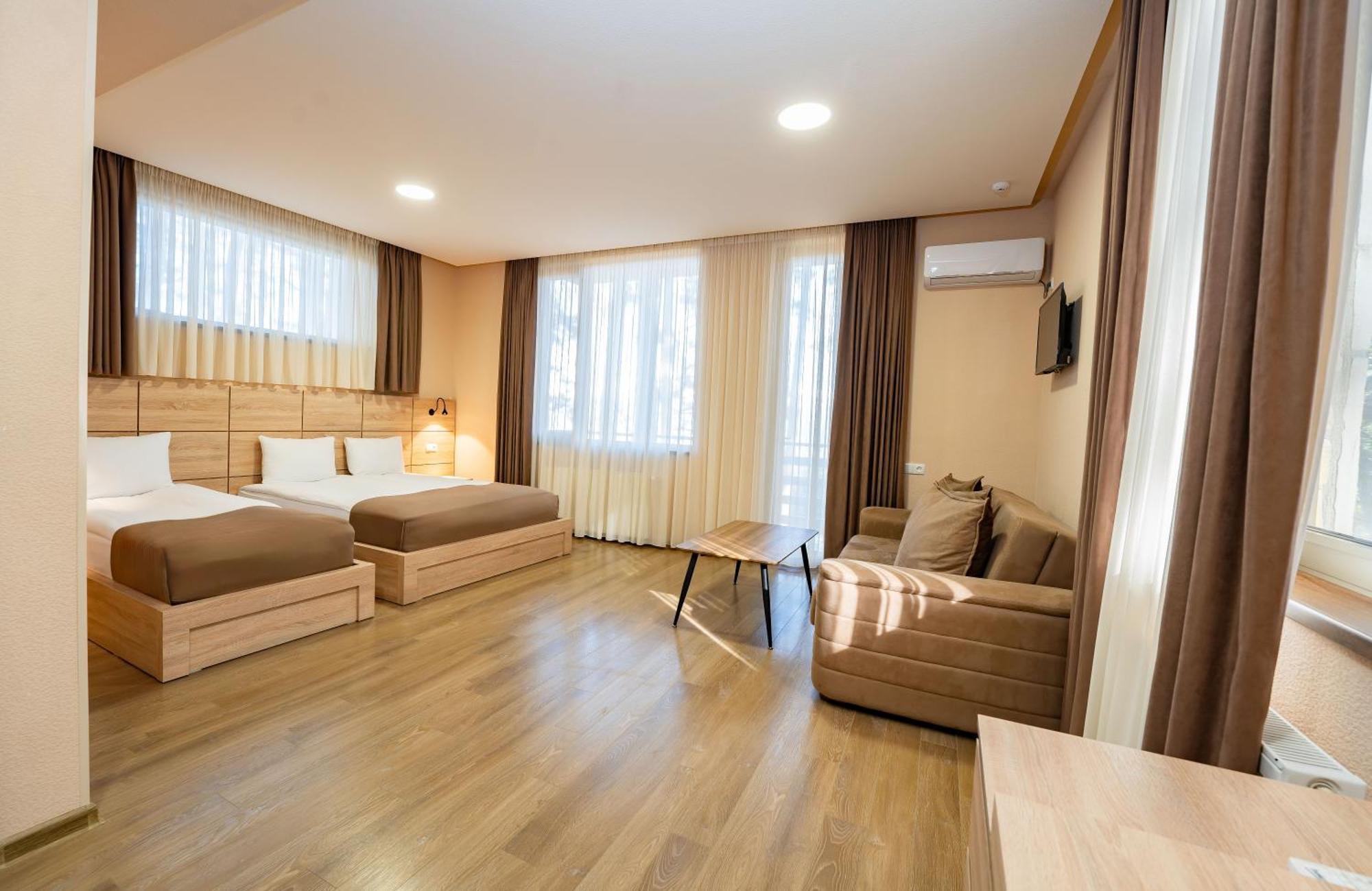 Zuzumbo Resort & Spa Τελάβι Εξωτερικό φωτογραφία
